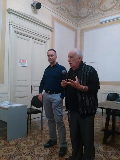 Assoutenti presenta la "Carta dei Servizi" di Borghetto Assoutenti presenta la "Carta dei Servizi" di Borghetto