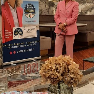 Regionali, Tosi (FdI) presenta il programma elettorale del centrodestra ad Alassio: "Serata molto partecipata" Regionali, Tosi (FdI) presenta il programma elettorale del centrodestra ad Alassio: "Serata molto partecipata"