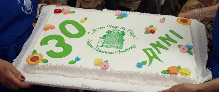 Trent'anni compiuti e... Altri cento di questi anni, cari "Vegi du Burgu" di Finalborgo! Trent'anni compiuti e... Altri cento di questi anni, cari "Vegi du Burgu" di Finalborgo!