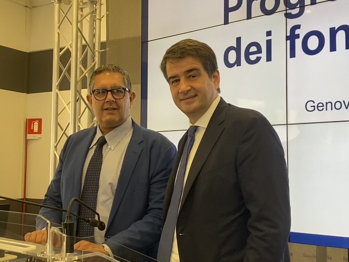 Il ministro Fitto a Genova dopo l'incontro in Regione: "Ottime opportunità di ottenere nuovi fondi" Il ministro Fitto a Genova dopo l'incontro in Regione: "Ottime opportunità di ottenere nuovi fondi"