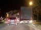 Tir sbaglia strada: disagi alla circolazione tra Gorra e Cà del Moro