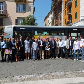 Torna il "To_Nite Bus", il pullmann che muove la movida