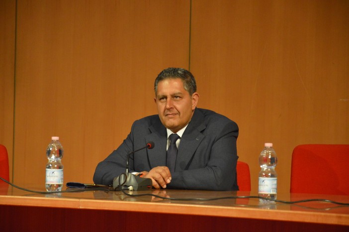 Porti e logistica, Toti: "Liguria al lavoro per farsi trovare pronta alla ripartenza" Porti e logistica, Toti: "Liguria al lavoro per farsi trovare pronta alla ripartenza"