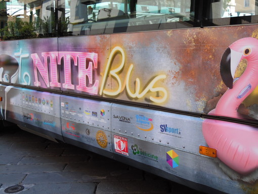 Il "To Nite bus" continua a fare numeri da record: 1.800 i passeggeri della movida