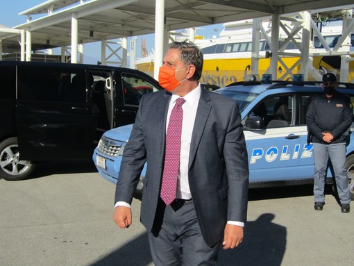 Vaccini anti-covid, Toti: "Al lavoro per un hub in Val Bormida con il contributo della sanità privata"