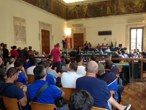 Savona, Consiglio Comunale sospeso per Tirreno Power. Perozzi, rsu: “Chiediamo il vostro supporto per il futuro industriale del nostro territorio”