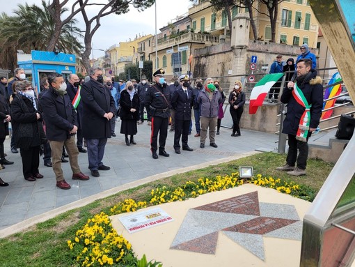Loano, una targa in memoria di Aldo Marostica, ex deportato nei campi nazisti. Questa mattina l’inaugurazione Loano, una targa in memoria di Aldo Marostica, ex deportato nei campi nazisti. Questa mattina l’inaugurazione