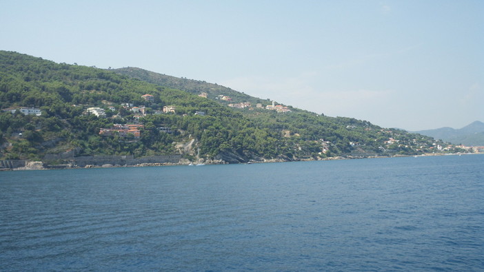 Sabato uscita speciale della Dea Diana per i fuochi d'artificio di Laigueglia Sabato uscita speciale della Dea Diana per i fuochi d'artificio di Laigueglia