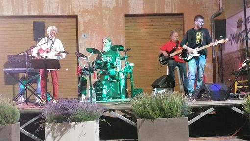 Cisano, due ritorni a "Musica in Piazza", domenica 21 "I Tre Gotti" e martedì 23 “Alma Jazy Quartet”