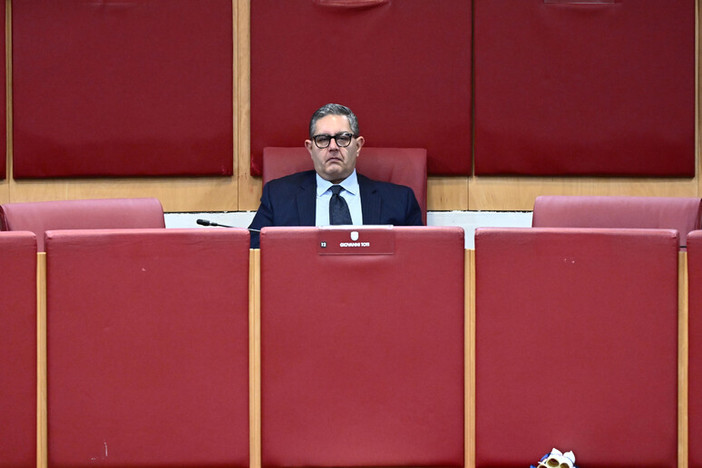 Corruzione in Liguria, sull’asse Genova-Roma il centrodestra fa quadrato: tante riunioni e poche decisioni Corruzione in Liguria, sull’asse Genova-Roma il centrodestra fa quadrato: tante riunioni e poche decisioni