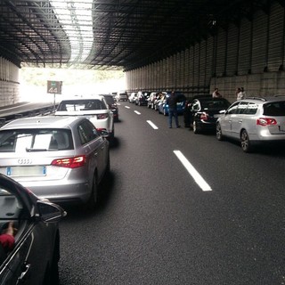 Autostrade, ancora caos, cinque chilometri di coda per lavori in A26