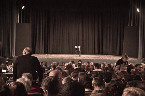 Teatro Ambra di Albenga. Il vicesindaco Passino: "Riceve importanti risorse economiche dal comune. Piena disponibilità a studiare nuove soluzioni" Teatro Ambra di Albenga. Il vicesindaco Passino: "Riceve importanti risorse economiche dal comune. Piena disponibilità a studiare nuove soluzioni"