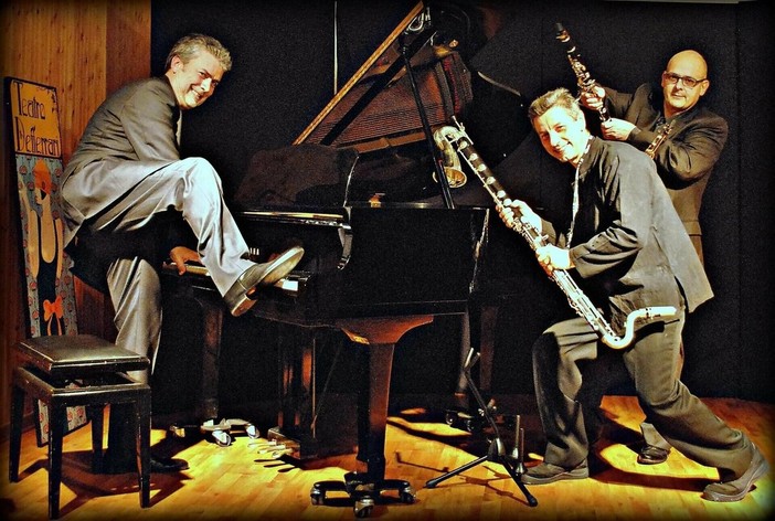 Alassio, annullato il concerto "Sur le Fil" del Trio Mal D’Estro Alassio, annullato il concerto "Sur le Fil" del Trio Mal D’Estro