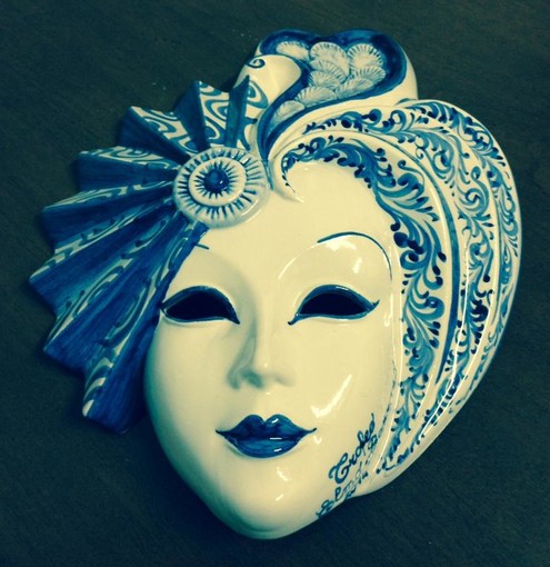 Nella foto: il trofeo Elmo Bazzano