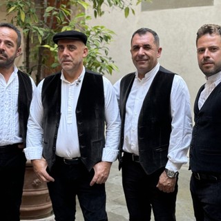 A Noli il concerto dei Cuncordu e Tenore de Orosei: il fascino millenario dei canti sardi A Noli il concerto dei Cuncordu e Tenore de Orosei: il fascino millenario dei canti sardi