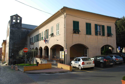 Toirano : chiuso il ponte di legno a causa del cedimento della pavimentazione