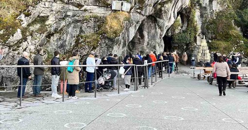Diocesi Savona-Noli, aperte le iscrizioni per i pellegrinaggi Unitalsi a Lourdes e in Terra Santa Diocesi Savona-Noli, aperte le iscrizioni per i pellegrinaggi Unitalsi a Lourdes e in Terra Santa