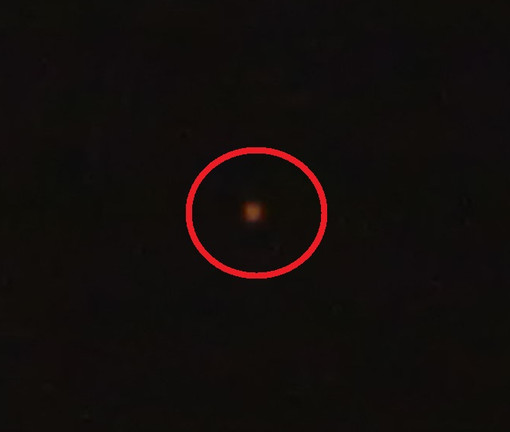 Ci mancavano gli UFO