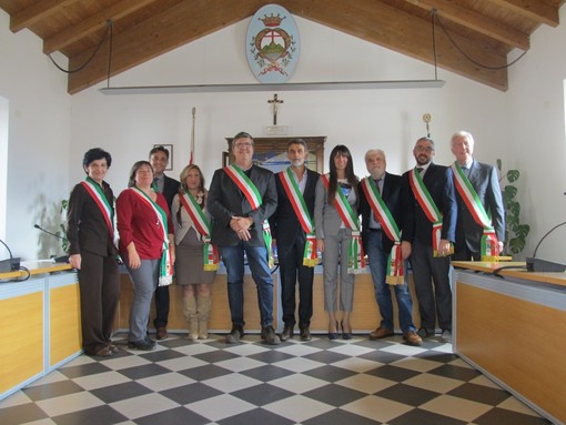 Unione dei Comuni della Riviera delle Palme e Ulivi: anche Balestrino e Borghetto vogliono uscire