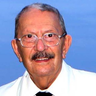 Alassio perde un altro simbolo dei suoi anni d'oro: addio al barman Ugo Silveri