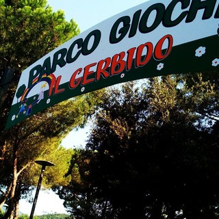 Una cerimonia a Villanova d'Albenga per dedicare a &quot;Pitta&quot; Della Valle il nuovo parco giochi inclusivo (FOTO e VIDEO)