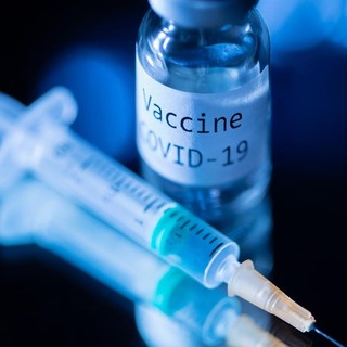 Quando verrai vaccinato contro il Covid? Te lo dice un algoritmo matematico