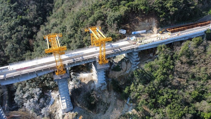 A6, lavori sul viadotto Sopranda: visita tecnica del Comitato ponti del PIARC