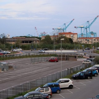 Vado Ligure riorganizza i parcheggi a disco orario e introduce l'app per gli stalli blu Vado Ligure riorganizza i parcheggi a disco orario e introduce l'app per gli stalli blu