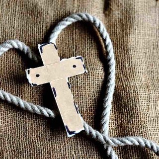 Finale Ligure, due Via Crucis con gli scout e la parrocchia di Varigotti