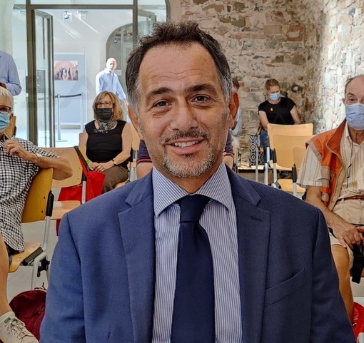 Annuncio a sorpresa dell’ambasciatore italiano Giulio Alaimo: con Olioliva nasce una partnership con il Principato di Monaco Annuncio a sorpresa dell’ambasciatore italiano Giulio Alaimo: con Olioliva nasce una partnership con il Principato di Monaco