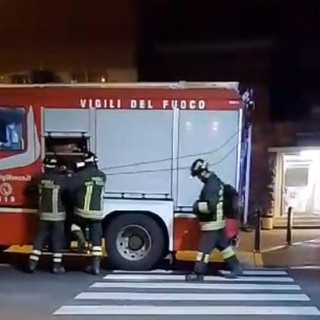 Gesto anticonservativo alla stazione di Finale Ligure: ritardi al traffico ferroviario della Savona-Ventimiglia