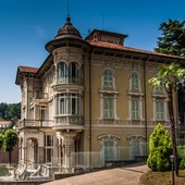 Quando il filo incontra il vetro: ad Altare la materia diventa memoria e linguaggio Quando il filo incontra il vetro: ad Altare la materia diventa memoria e linguaggio