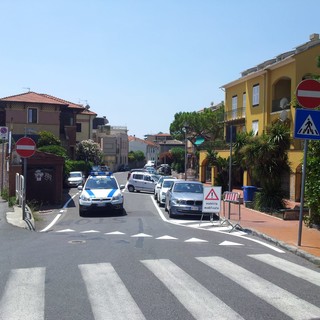 #Infoviabilità Loano: diventa a senso unico via delle Peschiere