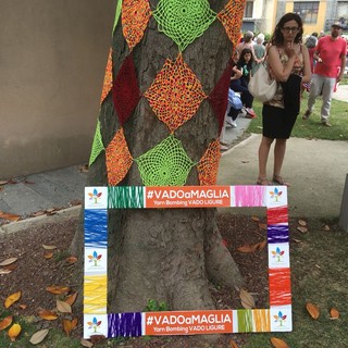 Tutto pronto per la cena conclusiva in mezzo agli alberi di "Vado a Maglia"