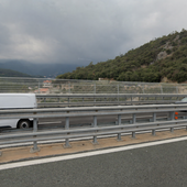 19enne si lancia dal viadotto autostradale, commozione e sgomento all'Istituto Falcone: "La scuola attiverà momenti di ascolto e di supporto" 19enne si lancia dal viadotto autostradale, commozione e sgomento all'Istituto Falcone: "La scuola attiverà momenti di ascolto e di supporto"