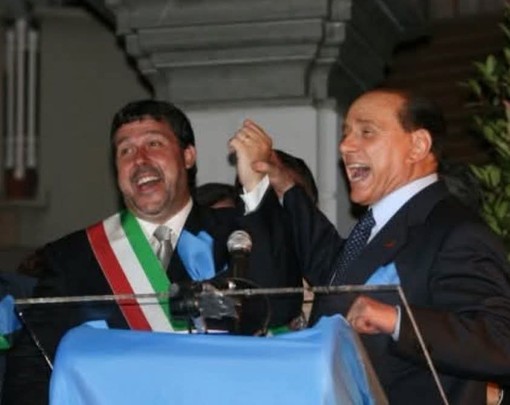 Berlusconi avrebbe compiuto 90 anni, Vaccarezza: "Hai vissuto intensamente, sei stato il centro di buongoverno e libertà" Berlusconi avrebbe compiuto 90 anni, Vaccarezza: "Hai vissuto intensamente, sei stato il centro di buongoverno e libertà"