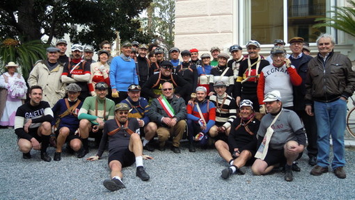 “Ciclopedalata storica” Varazze-Alassio-Sanremo: soddisfatti gli organizzatori
