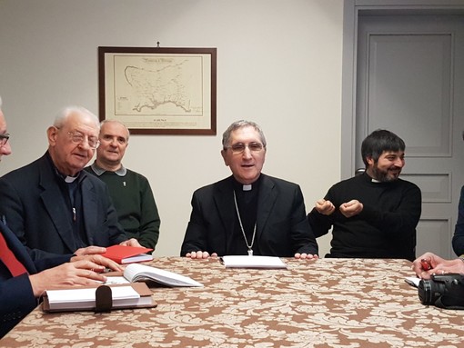 Il Vescovo Borghetti tra politica, immigrazione e "ordinanza antiprofughi" Il Vescovo Borghetti tra politica, immigrazione e "ordinanza antiprofughi"