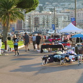 Tanti oggetti, tante curiosità: i marché à la brocante in Costa Azzurra Tanti oggetti, tante curiosità: i marché à la brocante in Costa Azzurra