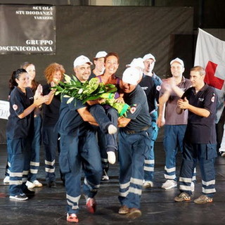 Varazze, successo lo spettacolo con i volontari della CRI, Danzastudio e Palcoscenicodanza: “Sesamo Apriti”