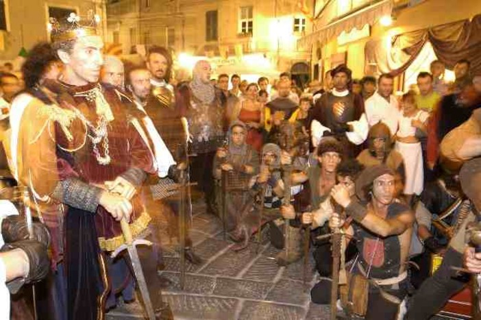 Finalborgo, variazione alla viabilità in occasione della manifestazione "Viaggio nel Medioevo"