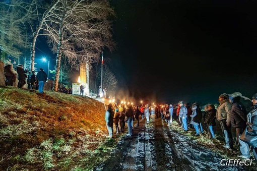 Nella foto la fiaccolata del gennaio 2020