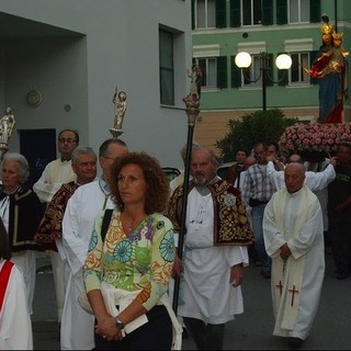 Varazze, Festa di Maria Ausiliatrice: giovedì benedizione e processione per le vie del Solaro