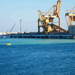 Piattaforma Maersk i comuni di Vado Ligure e Quiliano danno il via all'avvio dell'inchiesta pubblica