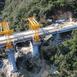 A6, lavori sul viadotto Sopranda: visita tecnica del Comitato ponti del PIARC