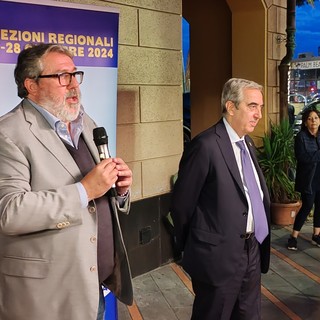 Elezioni regionali, Vaccarezza esalta Bucci: "Un uomo che sa governare, da Orlando solo no" Elezioni regionali, Vaccarezza esalta Bucci: "Un uomo che sa governare, da Orlando solo no"