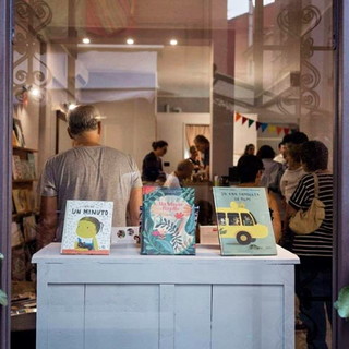 Il the delle Mamme a Varazze presso la libreria Stelle alla Cannella