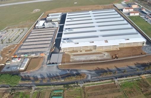 Piaggio Aerospace, Ripamonti (Lega): "Massimo impegno e attenzione, dal Pd ligure solo sciacallaggio politico" Piaggio Aerospace, Ripamonti (Lega): "Massimo impegno e attenzione, dal Pd ligure solo sciacallaggio politico"