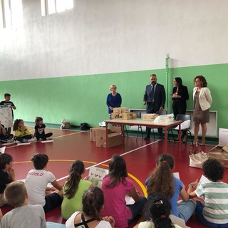 Vado Ligure, gli studenti a 'scuola di ambiente': concluso il progetto promosso da Ecosavona Srl e Green Up Srl