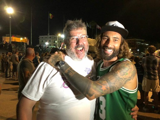 Aggressione a Brumotti, Vaccarezza: "Rispettiamo la legge e chi la fa rispettare" Aggressione a Brumotti, Vaccarezza: "Rispettiamo la legge e chi la fa rispettare"